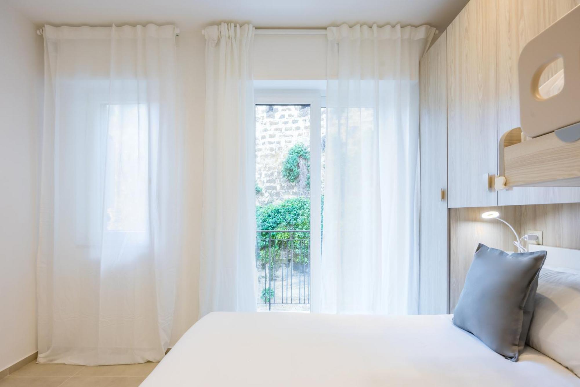 Montesanto View Rooms By Wonderful Italy 나폴리 외부 사진