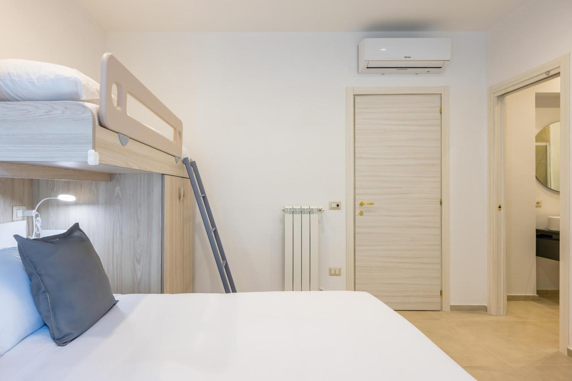 Montesanto View Rooms By Wonderful Italy 나폴리 외부 사진